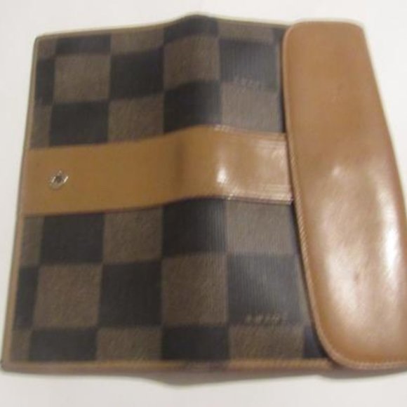 *Fendi Checkerboard Print In Browns XL Vintage - Picture 8 of 8
